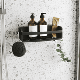 Suporte Porta Shampoo Fixação Adesivo Preto 33cm - Ela Decora